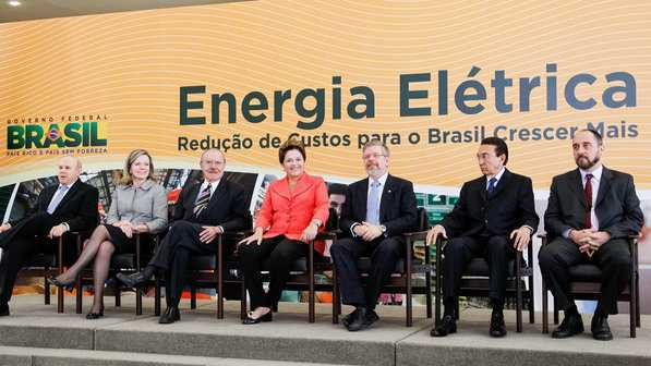 dilma-anuncio-energia-eletrica-20120911-02-size-598