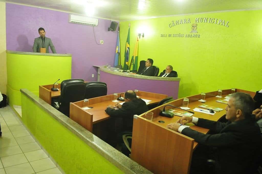 mano sem a oposição