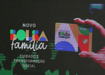 Caixa paga novo Bolsa Família a beneficiários com NIS de final 7
