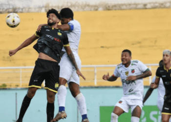 Gol no fim salva Humaitá contra Galvez