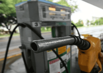Petrobras reduz preço do diesel para distribuidoras em 10%