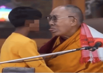 Famosos condenam vídeo de Dalai Lama beijando menino