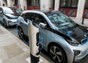 Carro elétrico: Governo quer reduzir tarifa elétrica para carregar