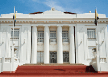 Governo abre vagas para concurso público