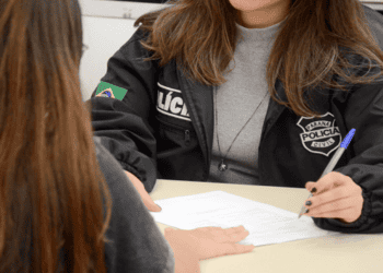 Delegacias da mulher passam a prestar atendimento 24 horas