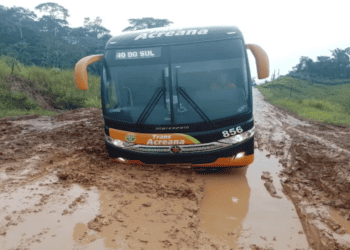 R$ 2 mil ou 20 horas até Cruzeiro do Sul
