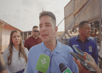 Vídeo: Governador parabeniza Sena pelo aniversário: ‘Estamos realizando obras importantes’.