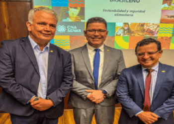 Presidente da Aleac na maior Feira de Negócio da América do Sul