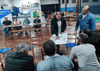 Cruzeiro do Sul: moradores e vereadores juntos em debate