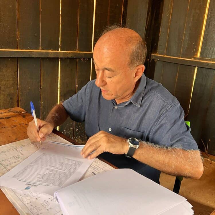 Um Novo Capítulo para os Trabalhadores da Emurb com aumento salarial