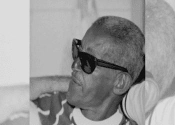 Cartola vive na nova camisa tricolor… (vídeo)