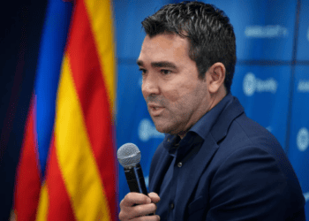 Deco orquestra jogada e André pode reforçar o meio-campo do Barça