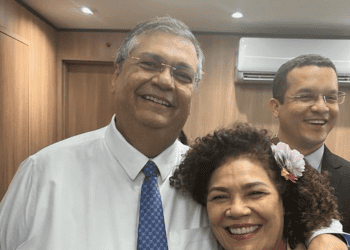 ‘O abraço da vitória no ministro da Suprema Corte’