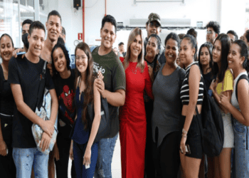 Celebração e confraternização na Ufac: almoço e jantar de fim de ano reúnem estudantes no RU