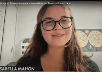 Recifense Isabella Mahon Bezerra alcança nota máxima em matemática📹📹📹