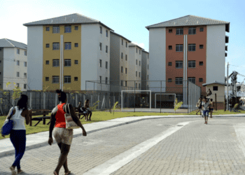 Saques na poupança afetam financiamento de imóveis