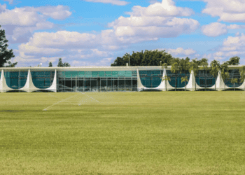 Invasão ao Palácio da Alvorada põe segurança de Lula em dúvida (mais uma vez)