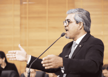 Dep Edvaldo: Piso nacional do magistério, reestruturação da tabela do PCCR