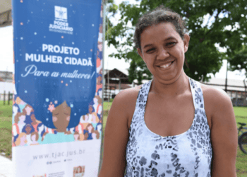 TJAC auxilia famílias abrigadas no Parque de Exposições em Rio Branco através do Projeto Mulher Cidadã