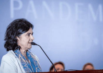 Min. da saúde relembra desafios da pandemia e critica governo negacionista anterior