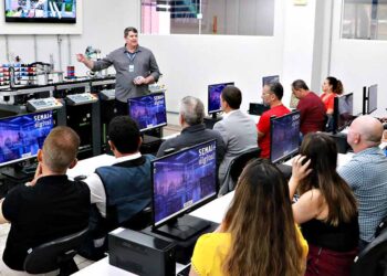 Novo laboratório da indústria 4.0 da escola SENAI