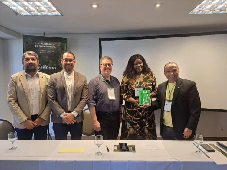 Sibá discute desenvolvimento amazônico em fórum