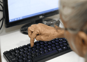 Vida longa: dificuldade com tecnologia…🎙