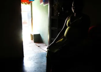 Instituições alertam que PL do aborto pode dobrar casos de gravidez infantil