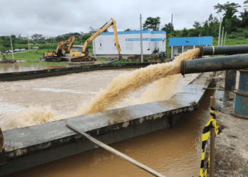 Estação de água retoma operações após desabamento
