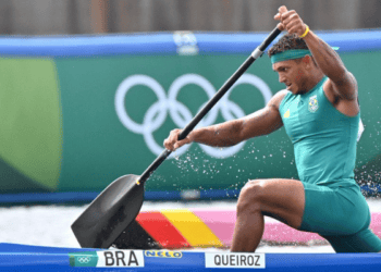 Isaquias Queiroz na busca pelas duas medalhas de ouro