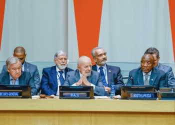 Lula propõe convocar conferência para revisar Carta da ONU