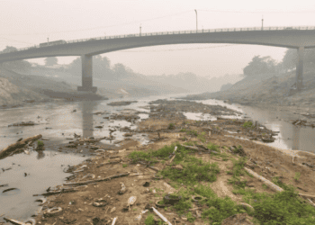 Rio Acre bate 1,25 metro e Defesa Civil liga o alerta pra seca pesada