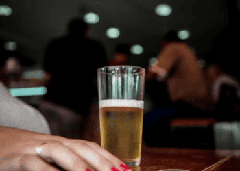 Guerra da mandioca: STF decide que cerveja não é essencial e derruba benefício fiscal