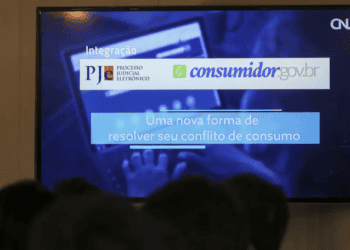 10 anos de consumidor.gov.br: o canal que facilitou o acesso à justiça para milhões