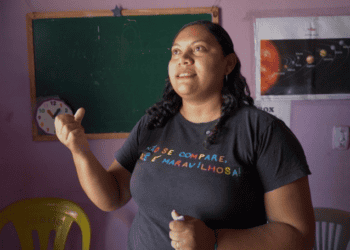 Programa Acredita no Primeiro Passo transforma a vida de pedagoga no Piauí