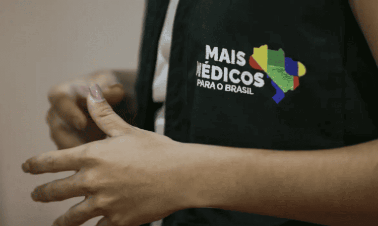 Avanço do Programa Mais Médicos beneficia população do Estado