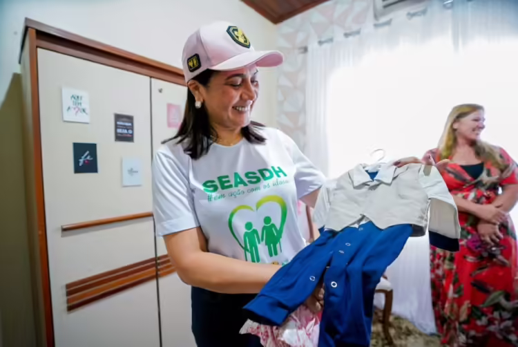 Governadora em exercício Mailza Assis inaugura guarda-roupa solidário na Casa Mãe da Mata