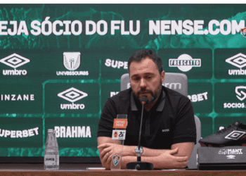 Clima esquenta no FLU, o clube de futebol mais importante do Brasil…📹