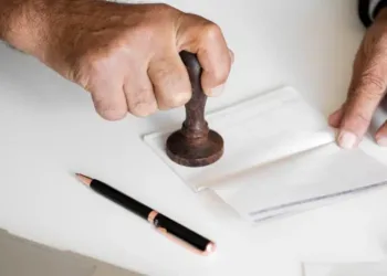 TJAC garante certidões gratuitas para mudança de nome e gênero