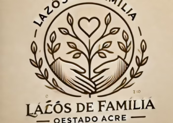 Mãe aproveita o bronze no parque aquático📹🎶