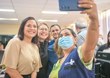 Acre supera estados do Sudeste na participação feminina em cargos de liderança pública, aponta estudo