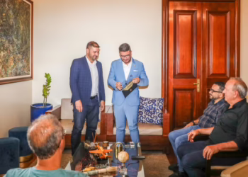 Nicolau convida GladsonC para posse na Aleac, e governador confirma presença: “estarei lá”