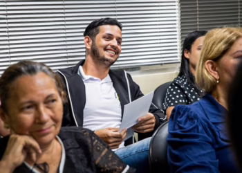 Janeiro Branco: Sesacre promove palestra sobre saúde mental para servidores