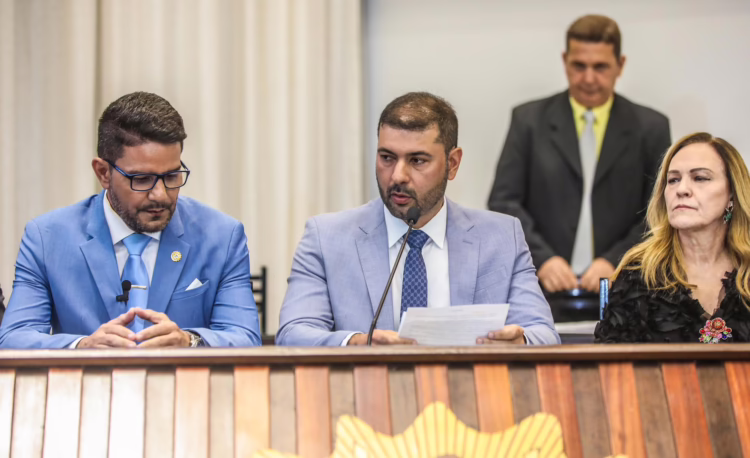 Nicolau Júnior destaca transparência e parceria com GladsonC na abertura do ano legislativo