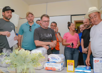 Prefeitura de Rio Branco atende desabrigados após enxurradas