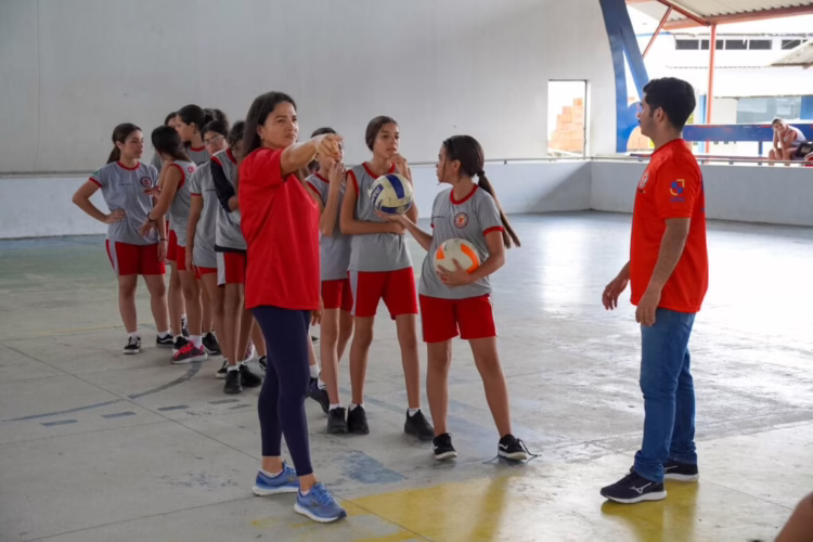 Professora do Acre representará o Brasil nos jogos mundiais dos professores