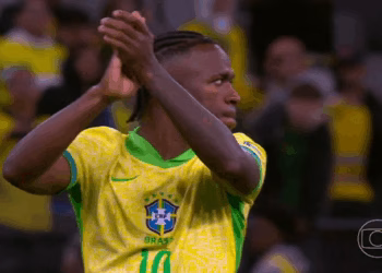 Seleção do Ancelotti vence e não convence…