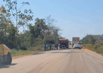 Sábado de trabalho na BR do fim do mundo…