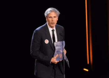 Walter Salles leva Grand Prix FIPRESCI na Espanha por “Ainda estou aqui”