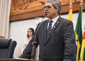 Dep Edvaldo se solidariza família do bebê José Pedro e denuncia mortes em Feijó